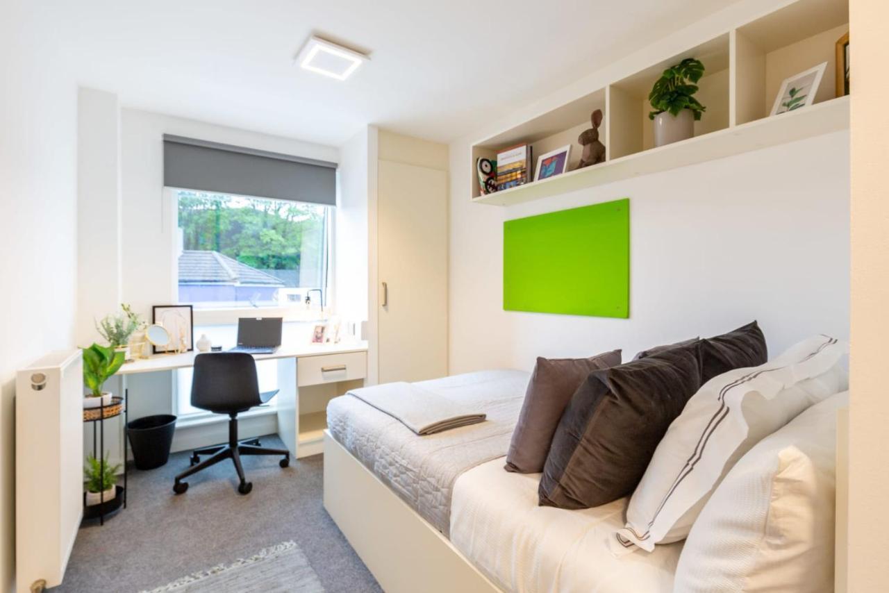 Ensuite Bedrooms With Shared Kitchen At Hollingbury House In Brighton Kültér fotó