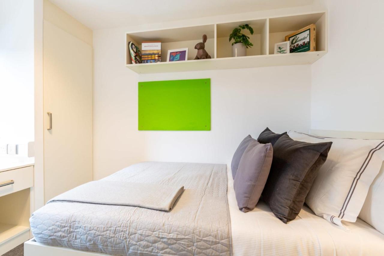 Ensuite Bedrooms With Shared Kitchen At Hollingbury House In Brighton Kültér fotó